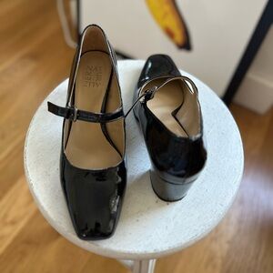 Naturalizer Black Patent MaryJane Heels - Size 8